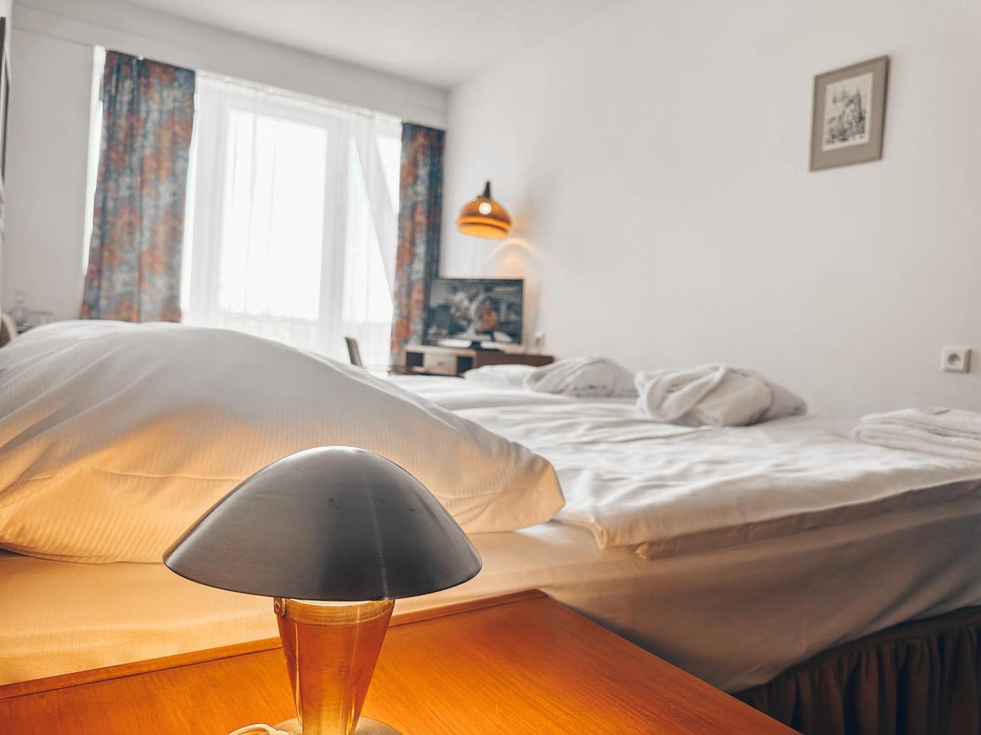 Hotel Medlov Нове-Место-на-Мораве Экстерьер фото